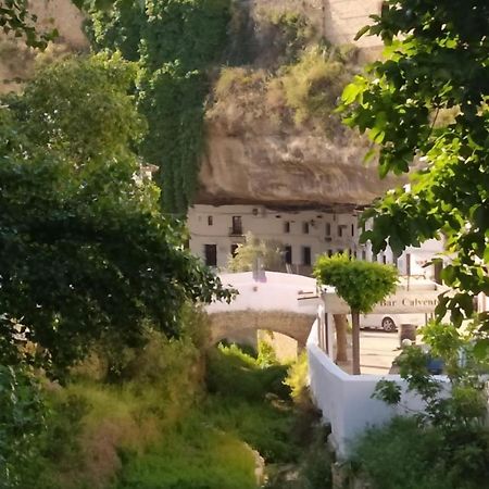 Villa Casa Cueva Un Rincon En La Roca à Setenil De Las Bodegas Extérieur photo
