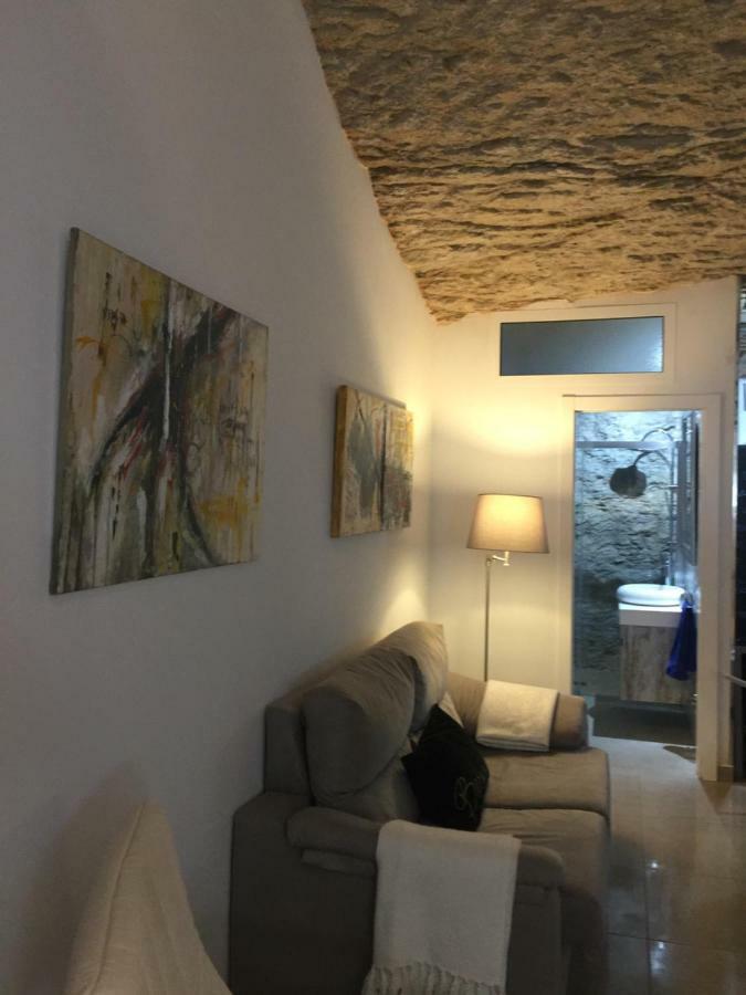 Villa Casa Cueva Un Rincon En La Roca à Setenil De Las Bodegas Extérieur photo