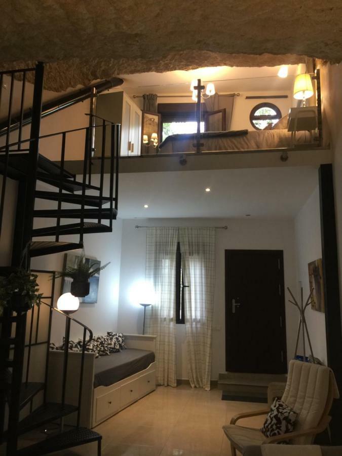 Villa Casa Cueva Un Rincon En La Roca à Setenil De Las Bodegas Extérieur photo