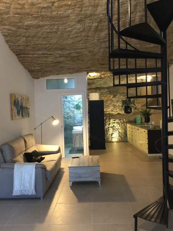 Villa Casa Cueva Un Rincon En La Roca à Setenil De Las Bodegas Extérieur photo