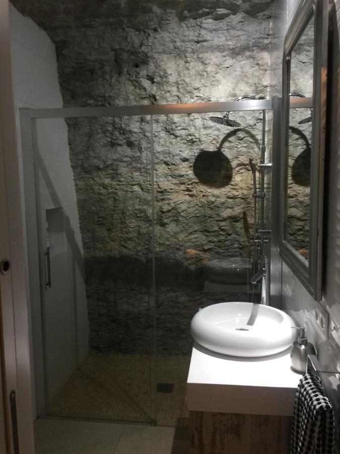 Villa Casa Cueva Un Rincon En La Roca à Setenil De Las Bodegas Extérieur photo